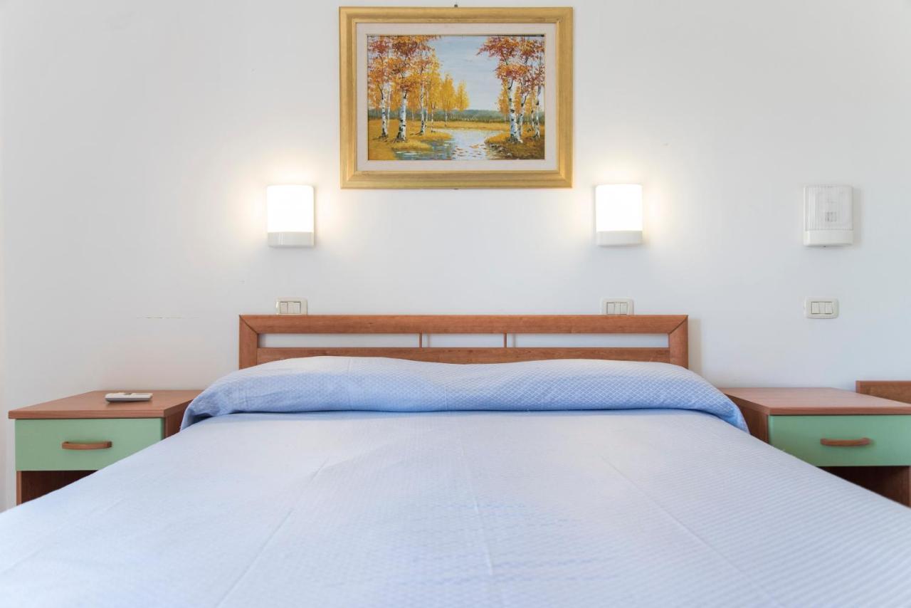 Hotel Eden ペルディフーモ エクステリア 写真