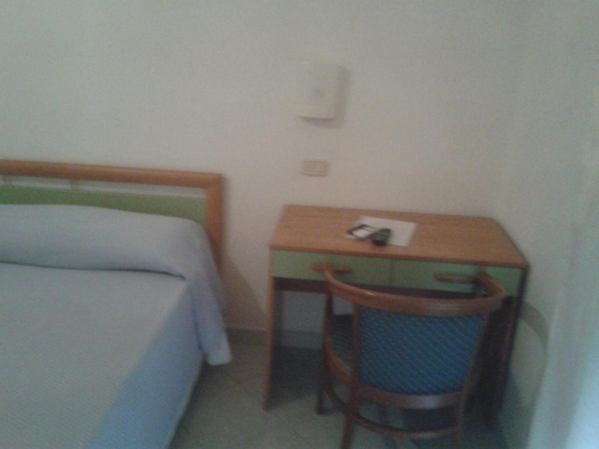 Hotel Eden ペルディフーモ エクステリア 写真